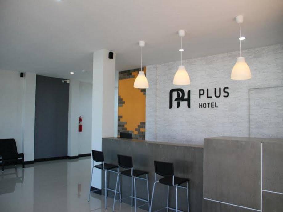 Plus Hotel Loei Exterior foto